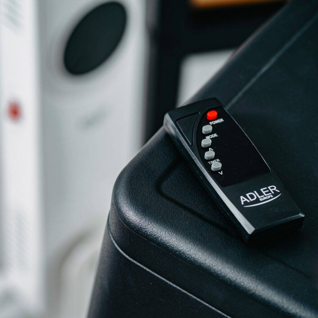 Θερμαντικό σώμα λαδιού Adler AD 7826 Θερμαντικό σώμα λαδιού Adler AD 7826